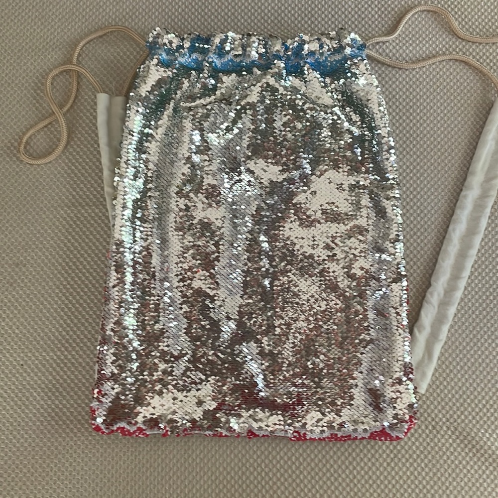 Unicorn jaw string